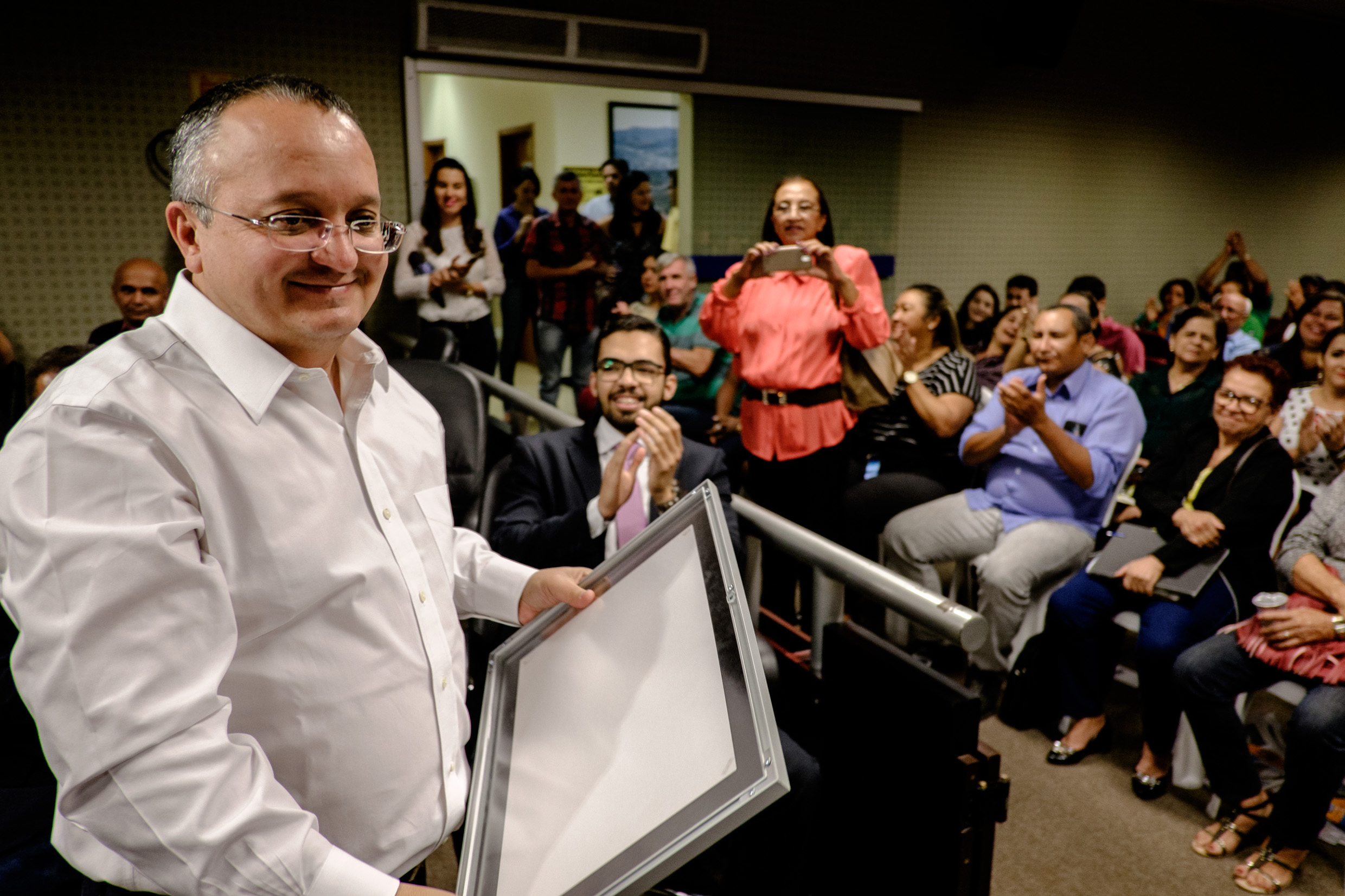 Araguaia recebe pavimentação, regularização fundiária e Pró-Família