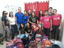 Campanha arrecada material escolar para crianças Campanha arrecada material escolar para crianças