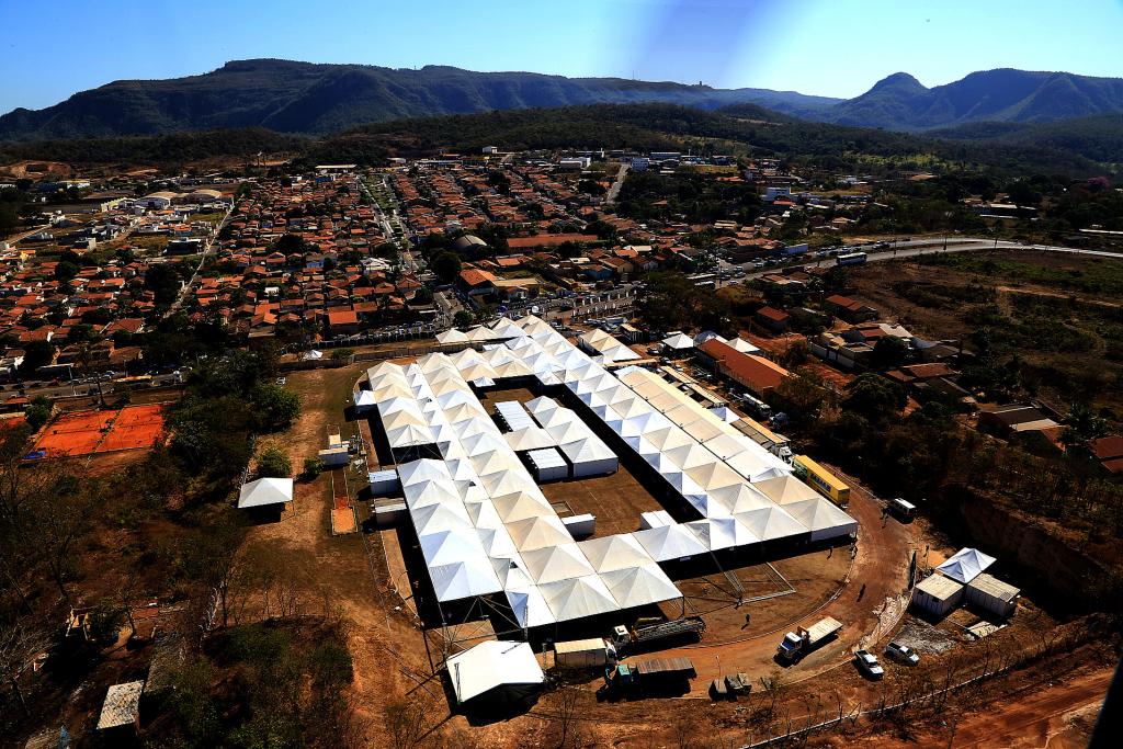 Comitiva de Goiás conhece estrutura da Caravana em Barra do Garças