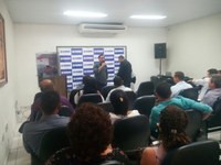 Curso de oratória prepara vereadores para apresentação em público