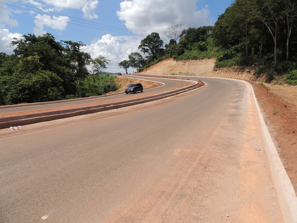 Obras de infraestrutura ligando Dez bairros em Barra do Garças está em fase de conclusão