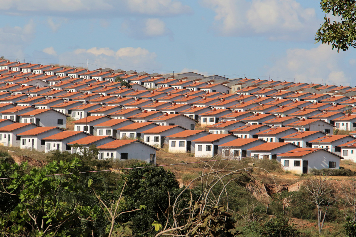 Obras dos residenciais Carvalho I, II e III devem ser retomadas este ano em Barra do Garças