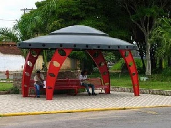 Prefeitura de Barra do Garças inicia ações para implantação de Pontos de Ônibus em Barra do Garças