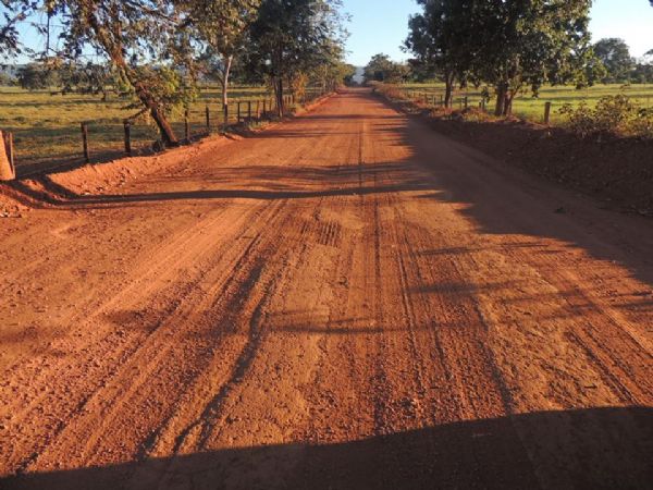 Prefeitura de Barra faz recuperação estradas vicinais de acesso à Voadeira