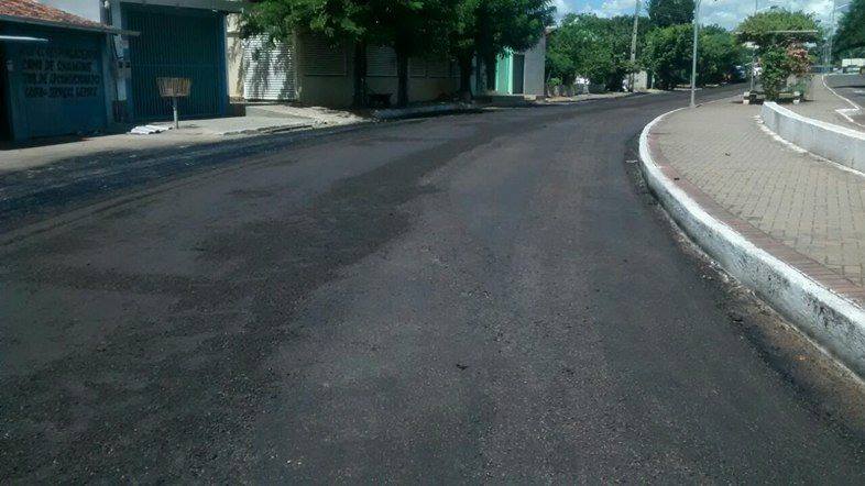 Prefeitura de Barra reinicia recapeamento de ruas e avenidas