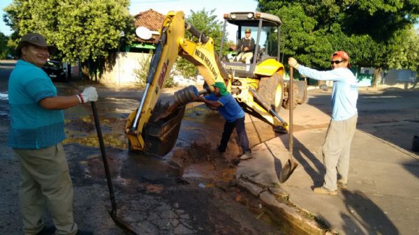 Prefeitura faz limpeza e manutenção de galerias pluviais