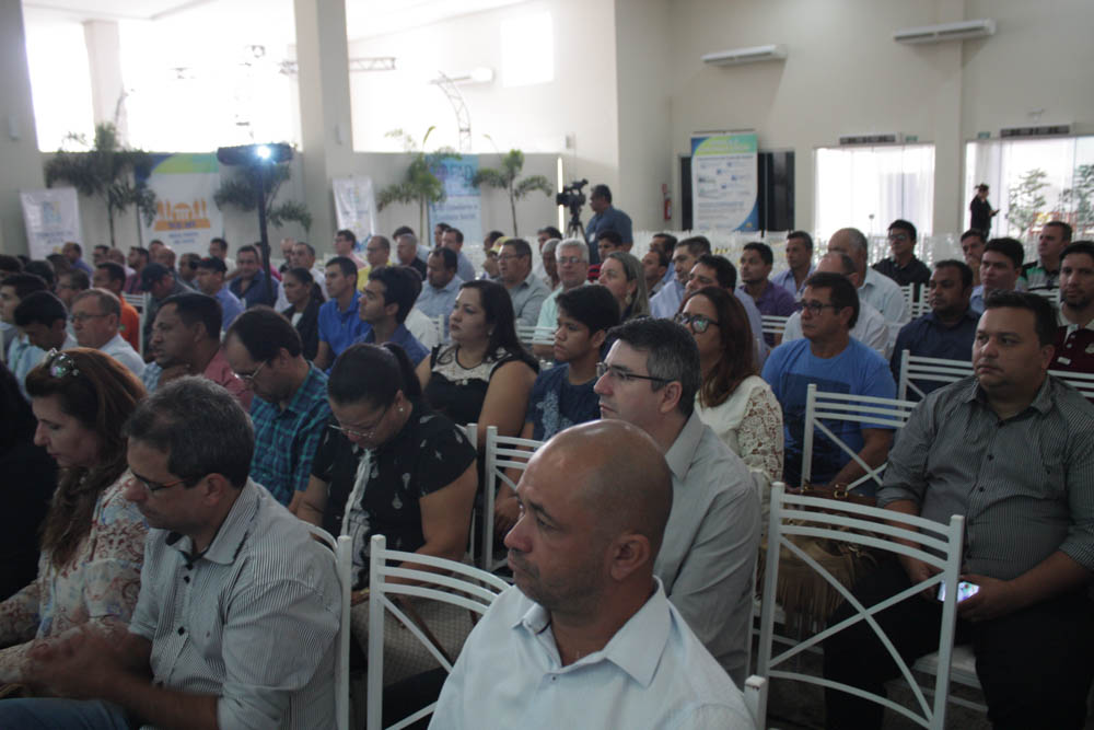 Presidente Rafael Piovezan participa do Democracia Ativa em Barra do Garças