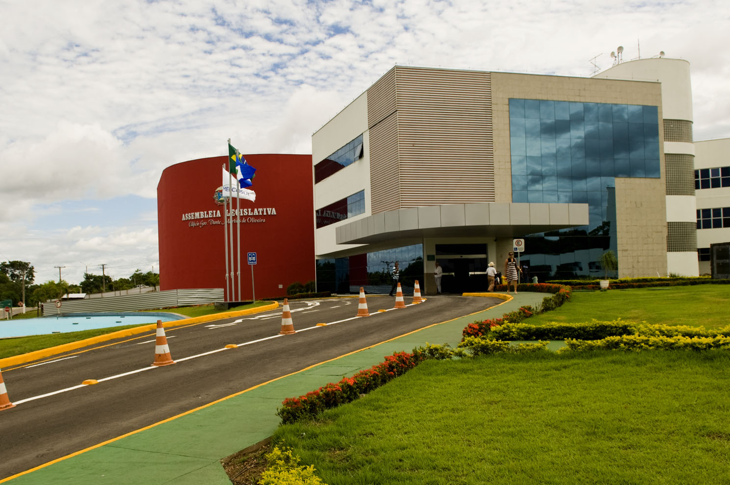  UCMMAT e Assembleia inauguram Sala do Vereador