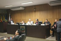 Câmara aprova contas de 2014 do prefeito Roberto Farias