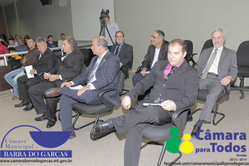 Câmara entrega nesta sexta-feira 20 títulos de cidadania barra-garcense