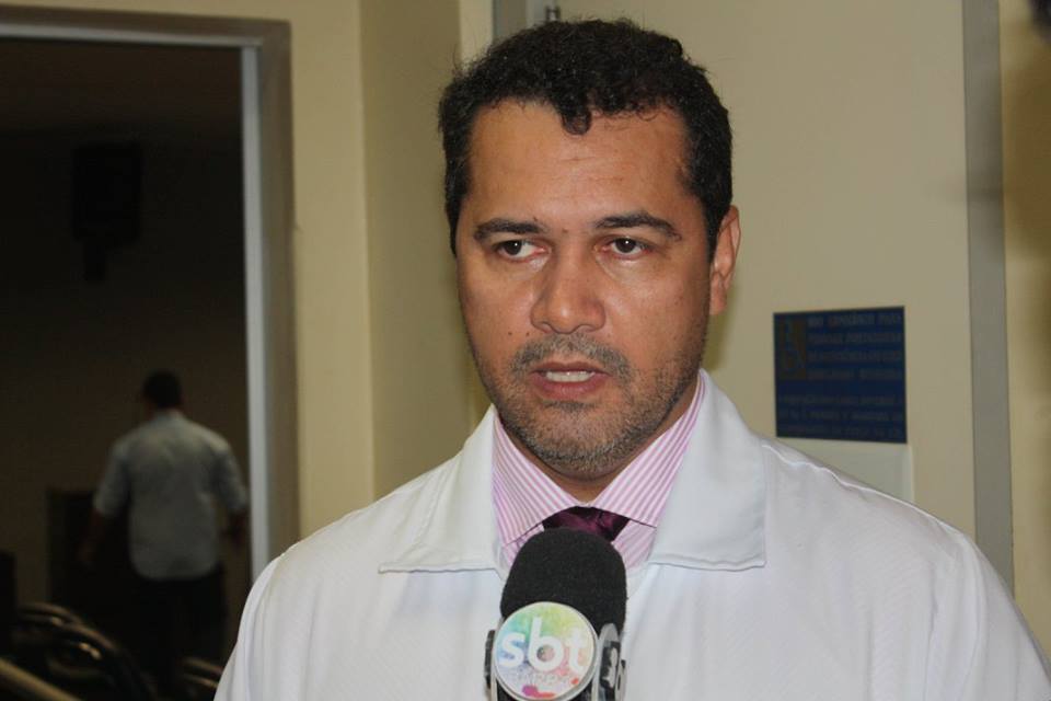Câmara outorga título de cidadania barra-garcense ao Oncologista Eduardo Marques Lima