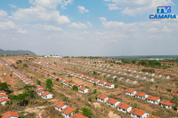 Equipe da Prefeitura participa de Sessão da Câmara atualizando a situação do Residencial Carvalho.