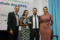 Projeto de servidora da Câmara conquista prêmio RPPSs do TCE 